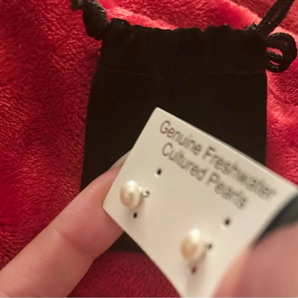 Pearl Earrings - Picture 3 of 3